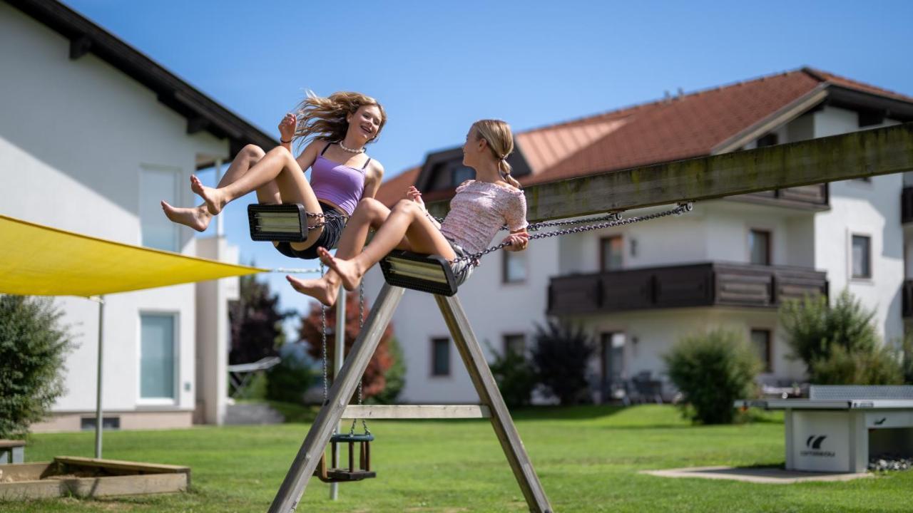Ferienpark Scheiber Unterburg am Klopeiner See Esterno foto