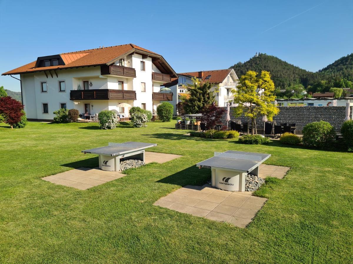 Ferienpark Scheiber Unterburg am Klopeiner See Esterno foto